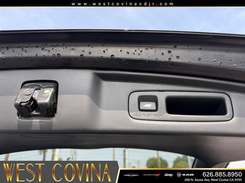 Used 2025 Honda CR-V EX-L image 25