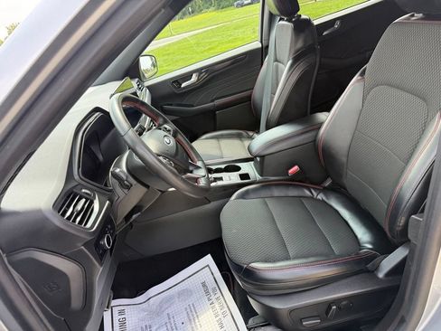 Used 2023 Ford Escape ST-Line w/ Tech Pack #1 AWD/4WD image 22