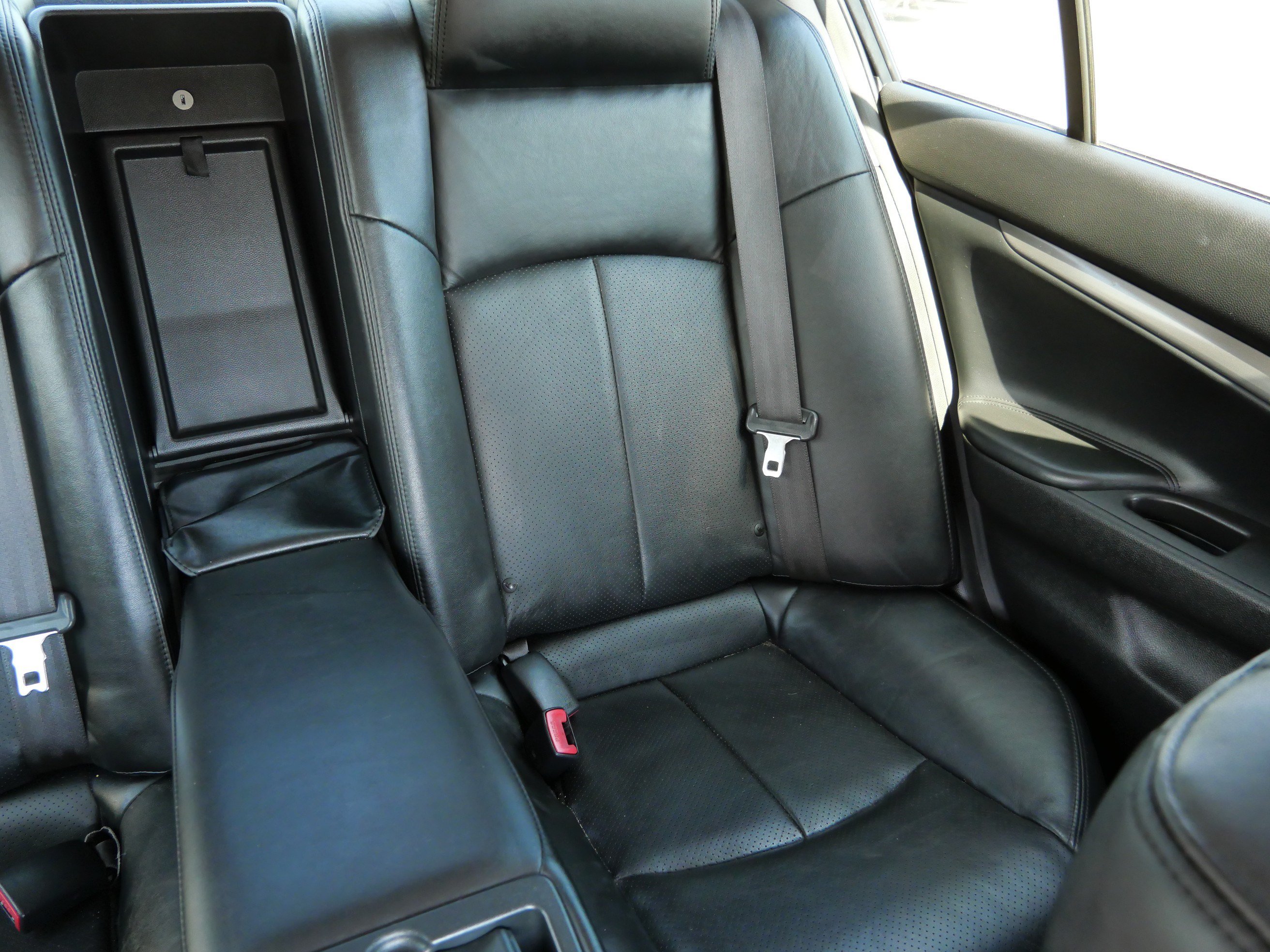 Used 2013 INFINITI G37 x Sedan w/ Premium Pkg AWD/4WD image 14