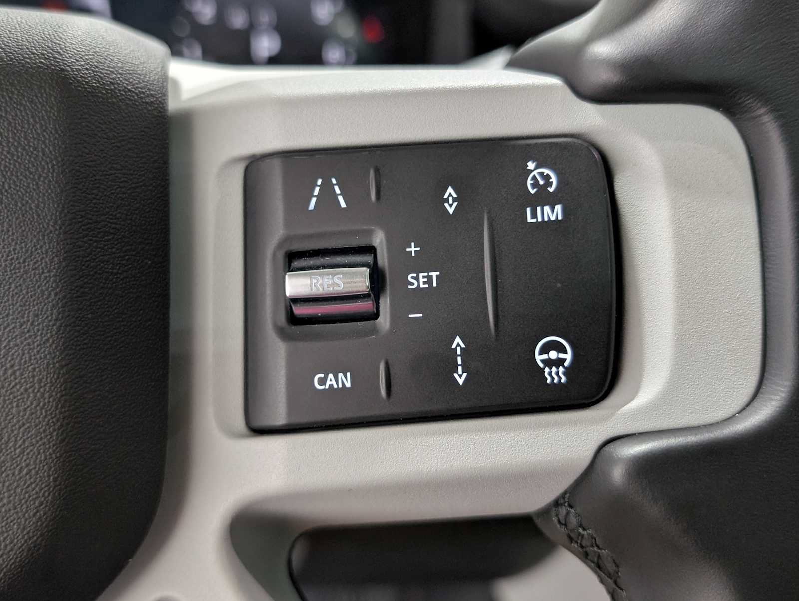 Used 2024 Land Rover Defender 110 S AWD/4WD image 35