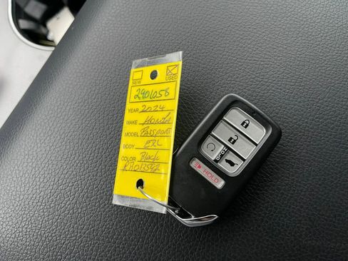 Certified 2024 Honda Passport EX-L image 4