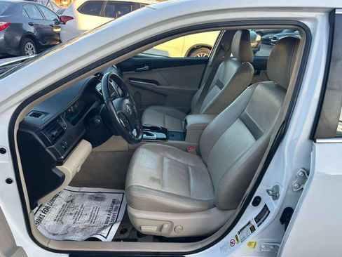 Used 2012 Toyota Camry XLE image 10