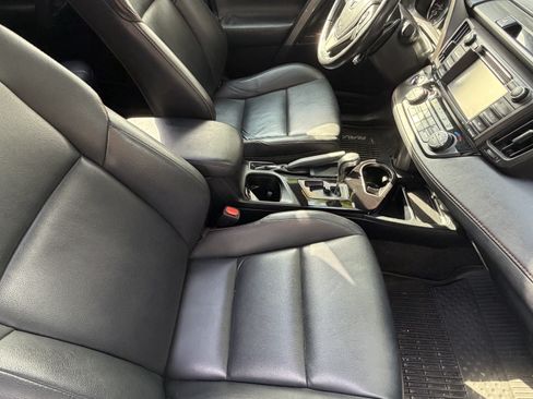 Used 2016 Toyota RAV4 SE AWD/4WD image 41