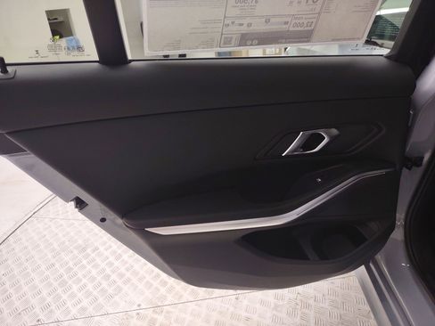 New 2026 BMW 330i Sedan w/ M Sport Package image 19