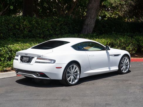 Used 2012 Aston Martin Virage Coupe RWD image 3