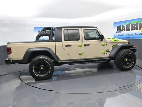 Used 2020 Jeep Gladiator Sport w/ Quick Order Package 24S AWD/4WD image 6