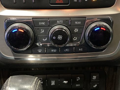 Used 2016 GMC Acadia Denali image 22