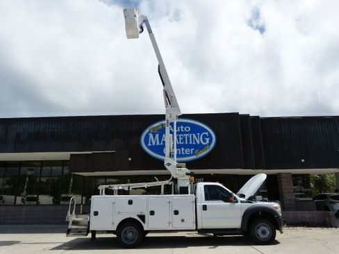 Used 2012 Ford F550 2WD Regular Cab Super Duty w/ Payload Upgrade Pkg image 33