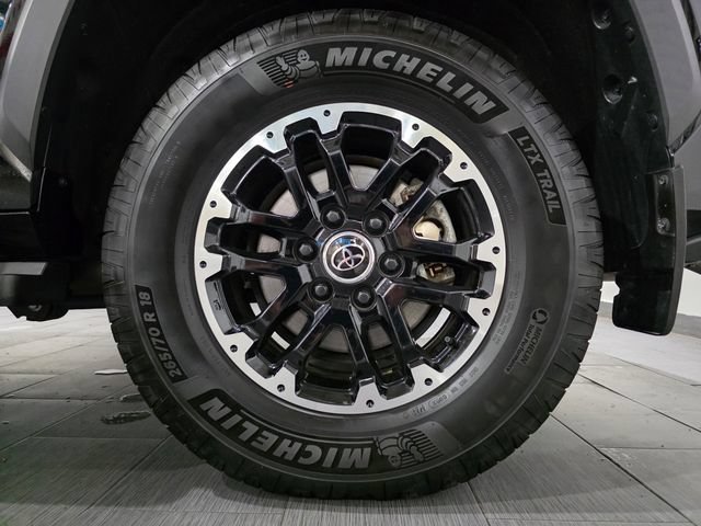 Used 2024 Toyota Sequoia SR5 w/ SR5 Premium Package AWD/4WD image 23