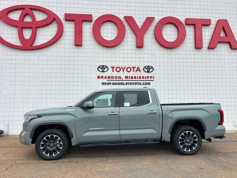 New 2026 Toyota Tundra Limited AWD/4WD image 5