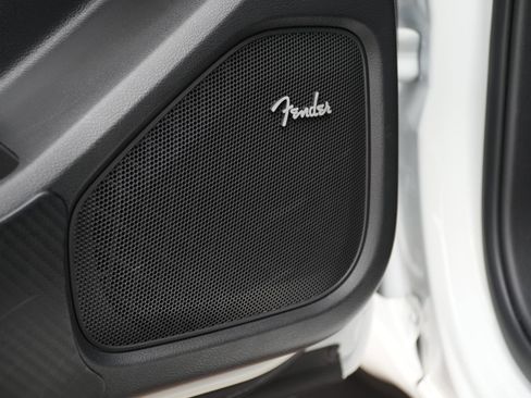 Used 2024 Nissan Frontier PRO-4X w/ Pro Premium Package image 15