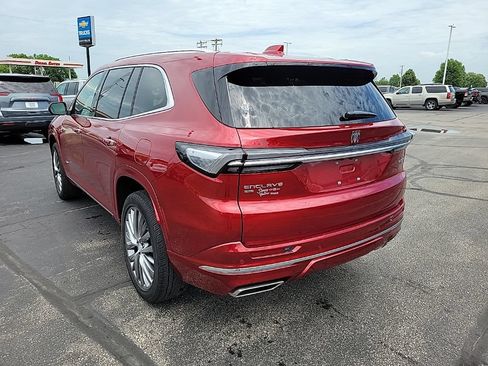 Used 2025 Buick Enclave Avenir AWD/4WD image 7