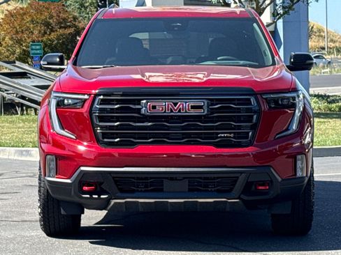 New 2026 GMC Acadia AT4 w/ LPO, Floor Liner Package AWD/4WD image 10