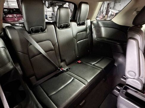 Certified 2023 Nissan Pathfinder SL w/ SL Premium Package AWD/4WD image 24