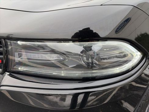 Used 2018 Dodge Charger GT image 13