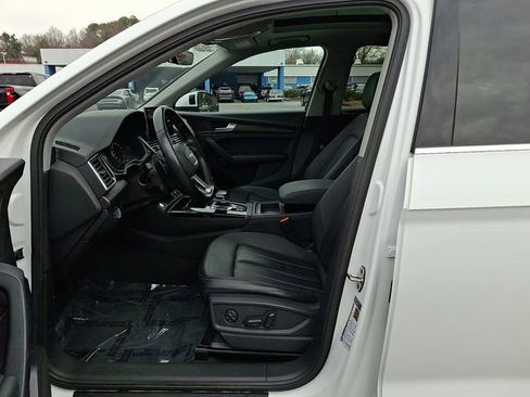 Used 2021 Audi Q5 2.0T Premium w/ Convenience Package image 17