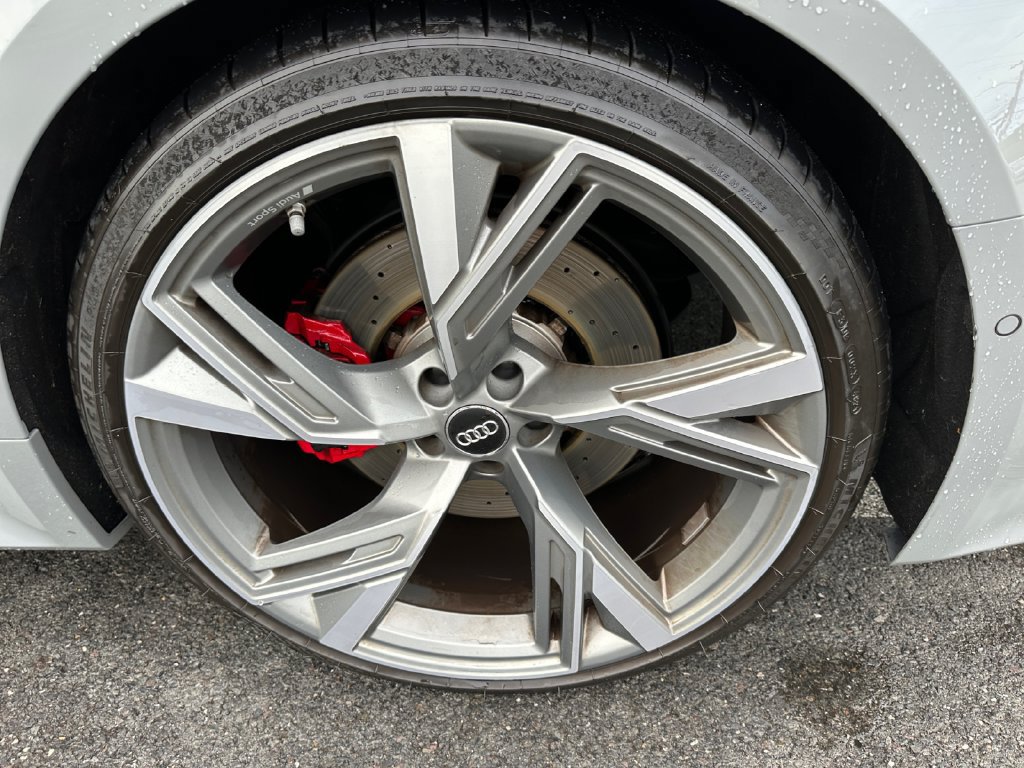 Used 2021 Audi RS 6 AWD/4WD image 23