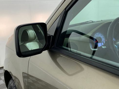 Used 2011 Honda Pilot EX-L image 23