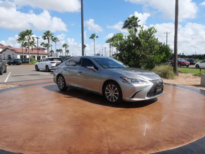 Used 2021 Lexus ES 350 w/ Premium Package