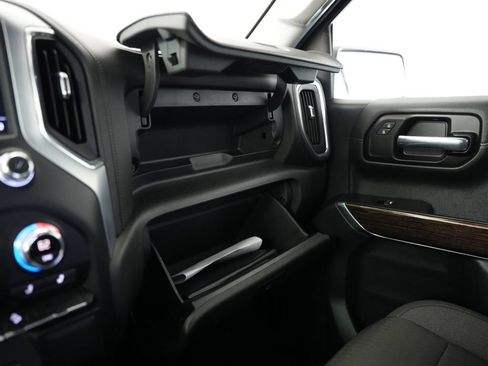 Used 2020 GMC Sierra 1500 SLE w/ SLE Value Package AWD/4WD image 43