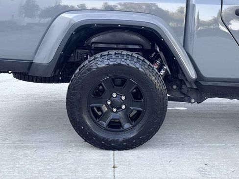 Used 2021 Jeep Gladiator Mojave AWD/4WD image 9