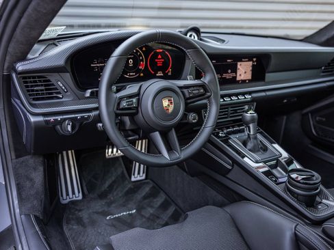 Certified 2026 Porsche 911 GT3 RWD image 4