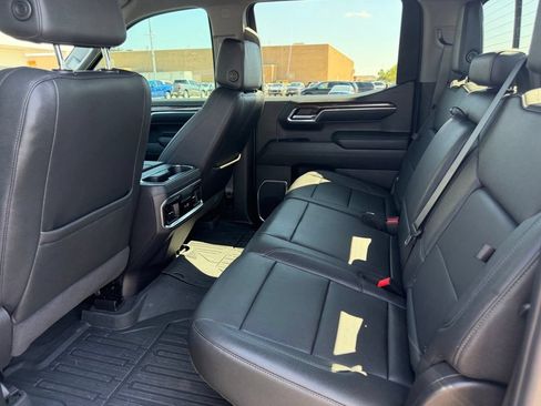 Used 2024 GMC Sierra 1500 Elevation w/ Elevation Premium Package AWD/4WD image 20
