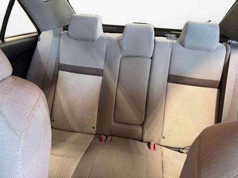 Used 2012 Toyota Camry LE FWD image 15