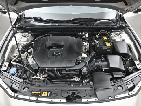 Used 2025 MAZDA MAZDA3 s FWD image 31