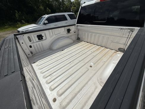 Used 2016 Ford F150 Lariat w/ Equipment Group 501A Mid AWD/4WD image 3