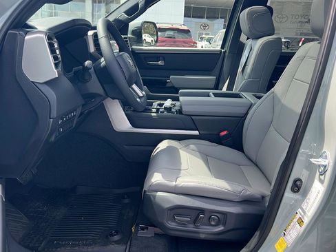 New 2026 Toyota Tundra Limited image 10