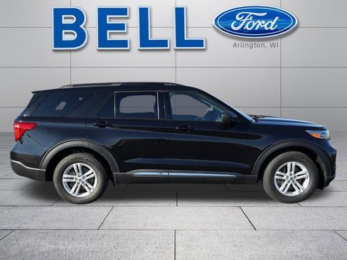 Certified 2021 Ford Explorer XLT w/ Equipment Group 202A image 2