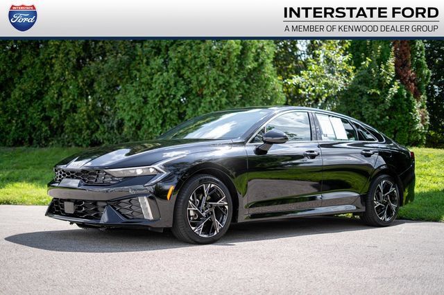 Used 2025 Kia K5 GT-Line w/ GT-Line Premium Package FWD image 1