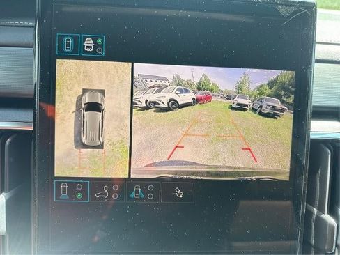 New 2026 GMC Acadia Elevation w/ Elevation Premium Package AWD/4WD image 14