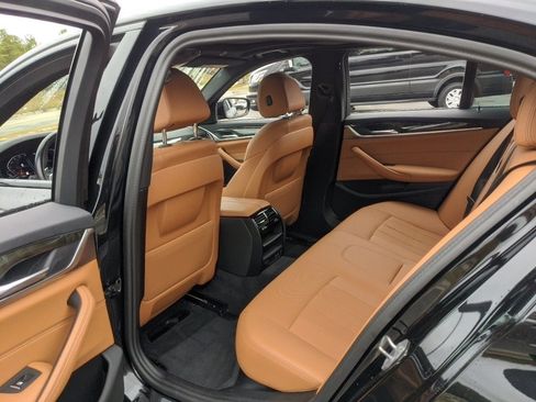 Used 2023 BMW 530i w/ M Sport Package image 36