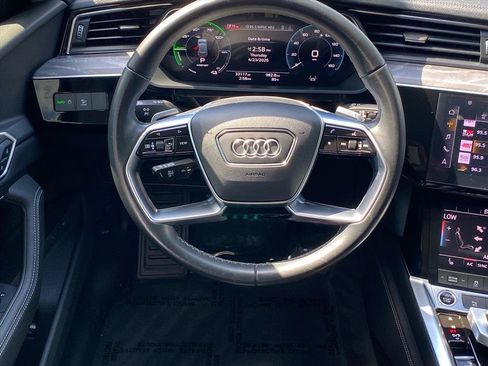 Used 2024 Audi Q8 e-tron Premium AWD/4WD image 4