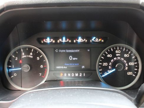 Used 2017 Ford F150 XLT w/ Equipment Group 301A Mid RWD image 11