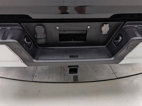 Certified 2023 Ford F150 XLT w/ Equipment Group 302A High image 6