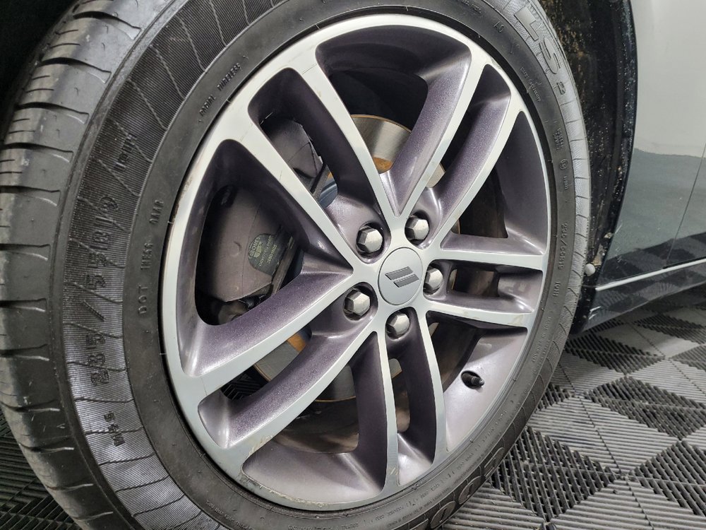 Used 2019 Dodge Charger SXT AWD/4WD image 31