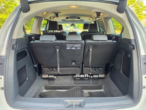 Used 2025 Honda Odyssey Touring image 17