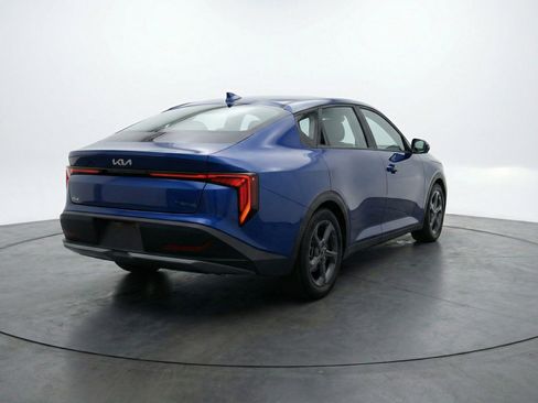Used 2025 Kia K4 FWD image 9