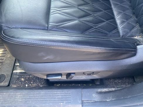 Used 2023 Nissan Rogue Platinum w/ Platinum Premium Package image 18