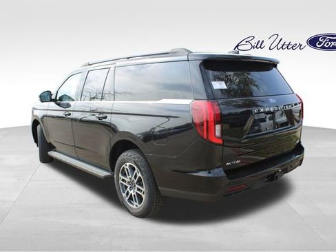 New 2025 Ford Expedition Max Active image 4
