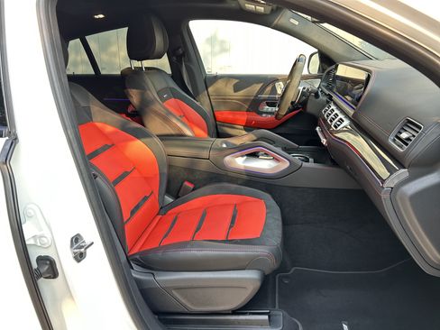 Certified 2025 Mercedes-Benz GLE 53 AMG 4MATIC Coupe image 54