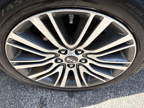 Used 2014 Kia Cadenza Premium FWD image 8
