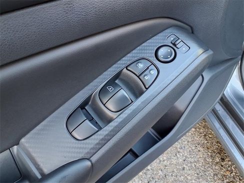 Certified 2025 Nissan Altima 2.5 S image 15