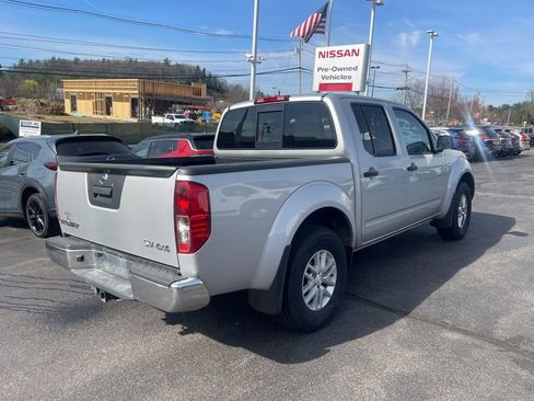 Certified 2016 Nissan Frontier SV AWD/4WD image 7