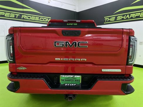 Used 2022 GMC Sierra 1500 Elevation AWD/4WD image 8
