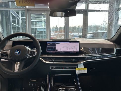 New 2026 BMW X5 xDrive50e w/ M Sport Package image 15