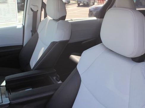 Certified 2026 Toyota Sienna XSE FWD image 49